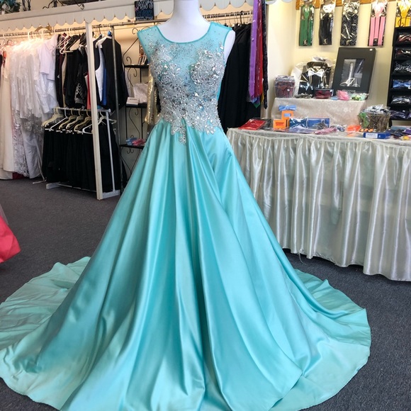Vienna Prom Dresses & Skirts - Prom Dress